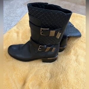 Vince Camuto Moto Stylish Black Quilted Women's Boots Leather